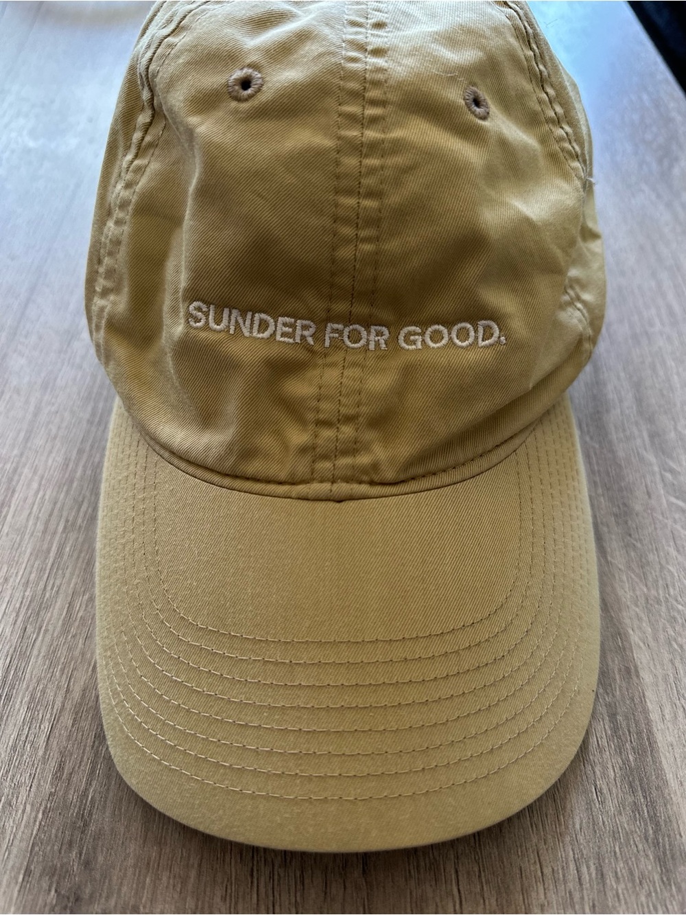 Nike unisex drifit hat embroidered lettering - Picture 2 of 5